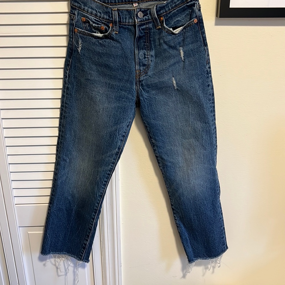 Levi’s wedgie straight cropped jeans